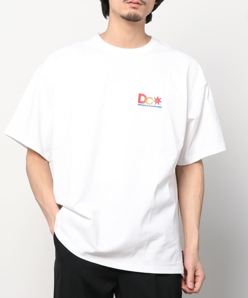 DC(ディーシー)の「【ムラサキスポーツ別注】DC/ディーシー バックプリントTシャツ DST221055M(Tシャツ/カットソー・メンズ・ホワイト/ブラック/ベージュ・M/L/XL/2XL)」の4枚目の写真