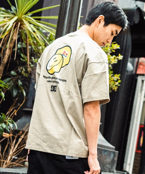 DC(ディーシー)の「【ムラサキスポーツ別注】DC/ディーシー バックプリントTシャツ DST221055M(Tシャツ/カットソー・メンズ・ホワイト/ブラック/ベージュ・M/L/XL/2XL)」の12枚目の写真