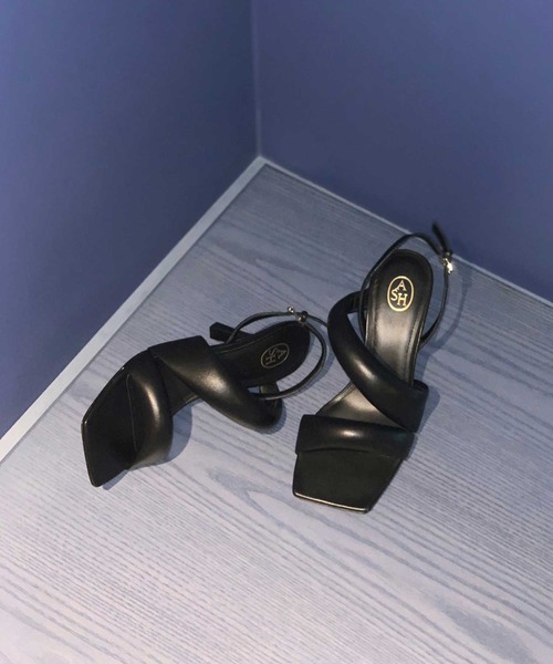 ASH（アッシュ）の「【MADISON】バックストラップサンダル（サンダル・レディース・ブラック/ゴールド・35/36/37/38/39）」の7枚目の写真