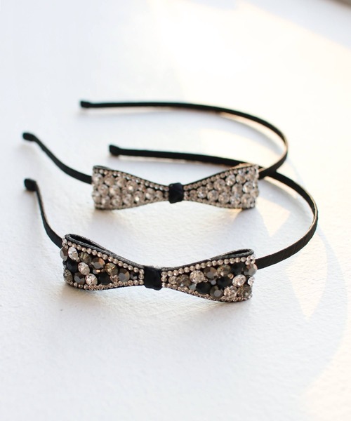 Rora（ローラ）の「ルイス リボン カチューシャ (2color) ハンドメイド（カチューシャ・キッズ・クリア/ブラック×シルバー・FREE）」の5枚目の写真