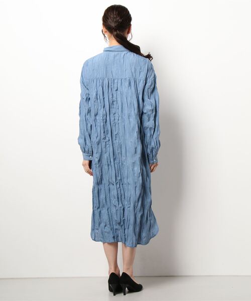 NICOLE white（ニコルホワイト）の「袖シャーリングワンピース（ワンピース・レディース・オフホワイト/ブルー/オレンジ・FREE）」の5枚目の写真