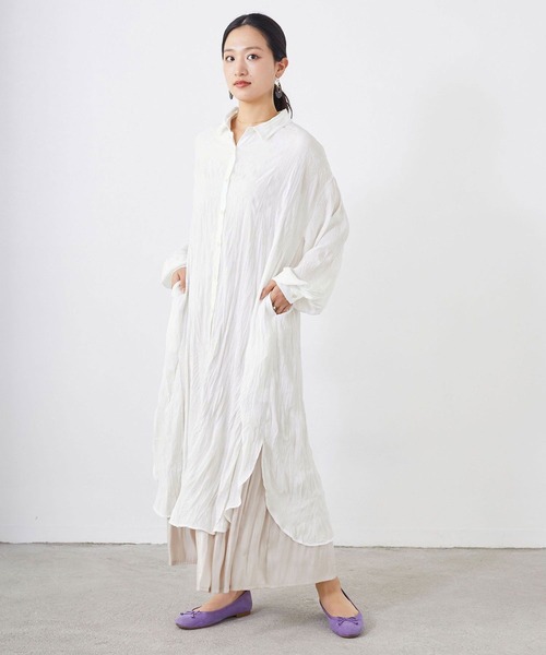 NICOLE white（ニコルホワイト）の「袖シャーリングワンピース（ワンピース・レディース・オフホワイト/ブルー/オレンジ・FREE）」の18枚目の写真