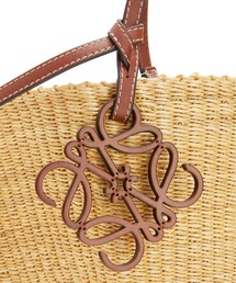 LOEWE　ロエベ　シェルバスケット　スモール ロエベ - スモール シェル バスケット バッグ | HBX