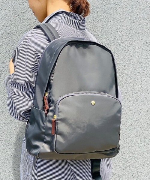 Legato Largo（レガートラルゴ）の「Legato Largo/ レガートラルゴ  / 肩楽(かたらく)PC収納 ナイロン リュック / LH-L0003（バックパック/リュック・レディース・ブラック/ネイビー/グレー/ピンク/ベージュ/ライトブラウン・ONESIZE）」の2枚目の写真