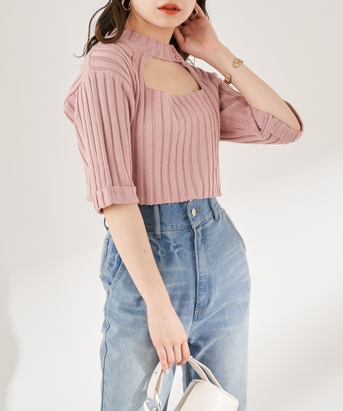 Chico（チコ）の「ショート丈前開きチョーカー風ニット（ニット/セーター・レディース・ブラック/ピンク/ブルー/アイボリー・FREE）」の17枚目の写真