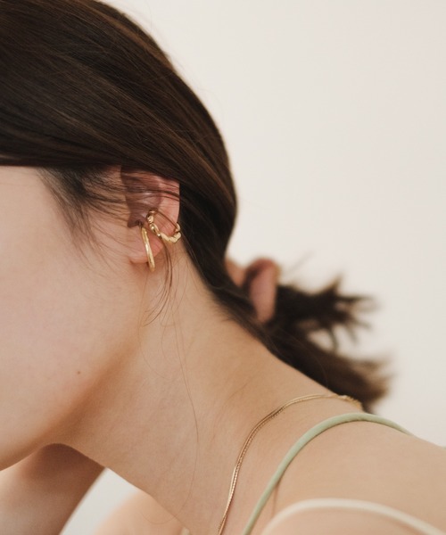 Kastane（カスタネ）の「【fiw.】変形イヤカフSET（イヤーカフ・レディース・シルバー/ゴールド・FREE）」の4枚目の写真