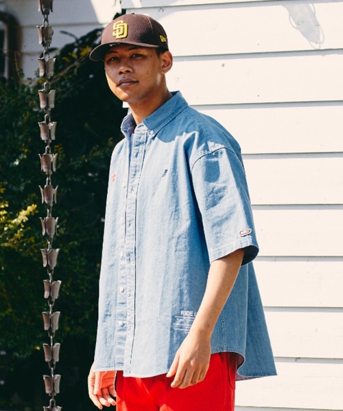 DEAR LAUREL（ディアローレル）の「DEAR LAUREL/ディアローレル 刺繍/ワンポイント/ワッペン 半袖シャツ D22S2405（シャツ/ブラウス・メンズ・ブルー/ホワイト・M/L）」の11枚目の写真