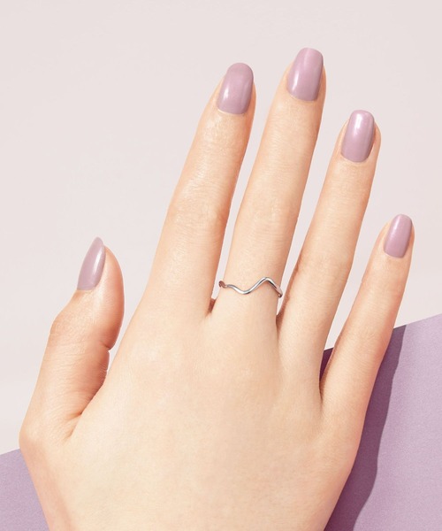 ORBIS（オルビス）の「ORBIS ネイルポリッシュ（マニキュア/ジェルネイル・レディース・ドライローズ/セージグリーン/マドンナリリー/ムーンスプライト/メープルウッド/スターリースカイ/ホリデーカフェ/ベリージャム/サンベイズ/モーニングサン/シャイニーデイ/シャイニングスノー/レディブランデー/トゥインクルナイト/ミンティタフタ/ライラックチュール/コーラルサテン/フューシャオーガンジー/ラピスラズリナイト/アンティークブロンズ/ライチソルベ/ミンティーミルク・FREE）」の13枚目の写真