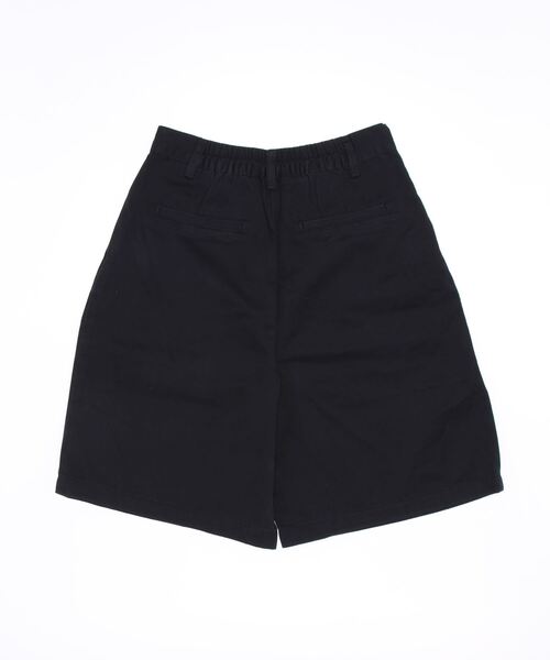 STYLEBLOCK(スタイルブロック)の「綿ツイルタックハーフパンツ(その他パンツ・レディース・ブラック/ホワイト系その他/ベージュ・M)」の4枚目の写真