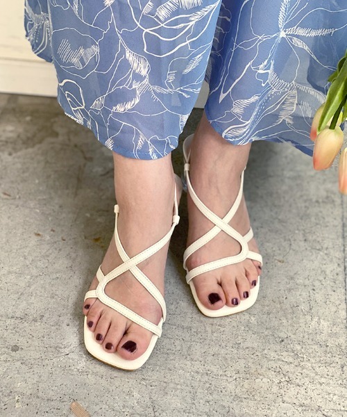 Futier land（フューティアランド）の「アシメストラップクリアヒールサンダル（サンダル・レディース・ブラック/ピンク/オレンジ/アイボリー・40/38/39/36/37）」の9枚目の写真