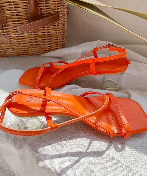 Futier land（フューティアランド）の「アシメストラップクリアヒールサンダル（サンダル・レディース・ブラック/ピンク/オレンジ/アイボリー・40/38/39/36/37）」の8枚目の写真