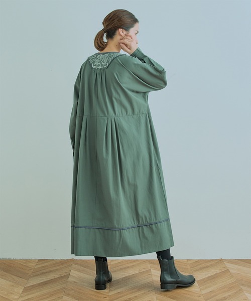Kelen(ケレン)の「「KELEN / ケレン」YERY / EMBROIDERY DESIGN DRESS(ワンピース・レディース・チャコールグレー/ブラック/ライトグリーン・S/M)」の9枚目の写真