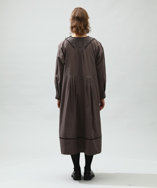 Kelen(ケレン)の「「KELEN / ケレン」YERY / EMBROIDERY DESIGN DRESS(ワンピース・レディース・チャコールグレー/ブラック/ライトグリーン・S/M)」の22枚目の写真