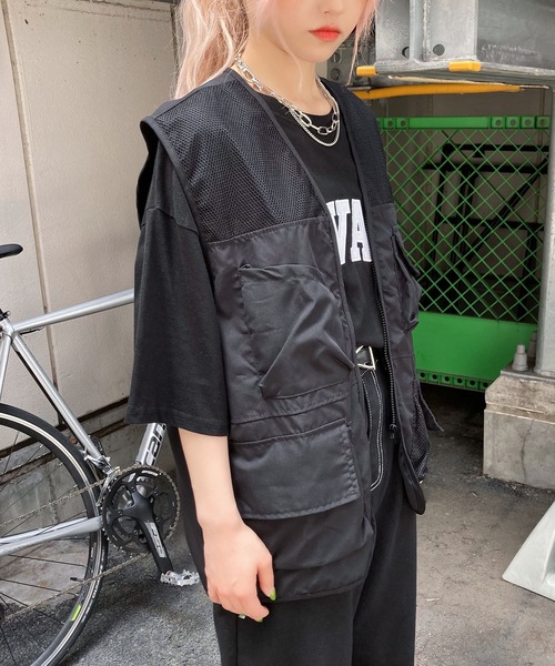 Figments（フィグメンツ）の「フィールドベスト（ベスト・レディース・ホワイト/ブラック・FREE）」の5枚目の写真