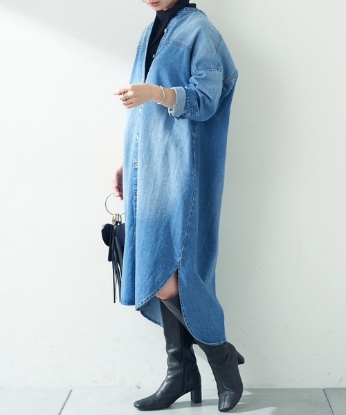 COLLAGE GALLARDAGALANTE（コラージュガリャルダガランテ）の「デニムシャツワンピース/Q.anos/WEB限定（シャツワンピース・レディース・ブルー/ブラック/ベージュ・FREE）」の13枚目の写真