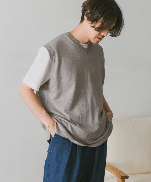 URBAN RESEARCH DOORS(アーバンリサーチドアーズ)の「インディゴライクVネックベスト(ベスト・メンズ・ブラック/グレー/インディゴブルー/ブルー・MEDIUM/LARGE)」の7枚目の写真