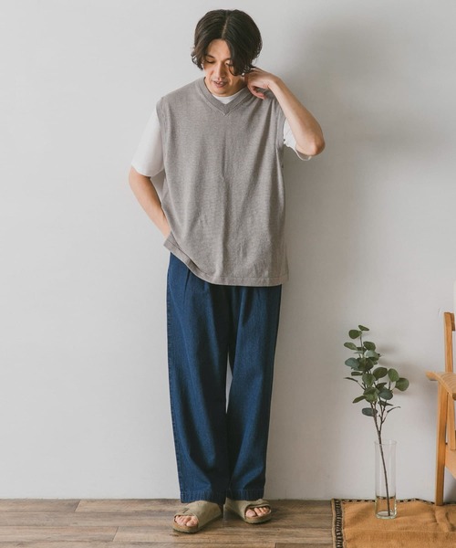 URBAN RESEARCH DOORS(アーバンリサーチドアーズ)の「インディゴライクVネックベスト(ベスト・メンズ・ブラック/グレー/インディゴブルー/ブルー・MEDIUM/LARGE)」の11枚目の写真