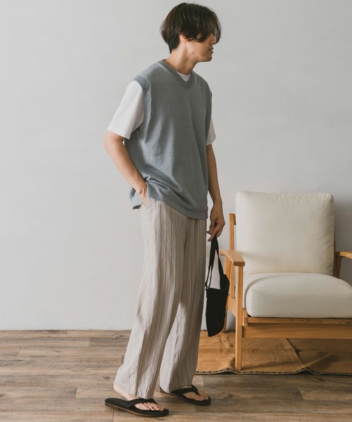 URBAN RESEARCH DOORS(アーバンリサーチドアーズ)の「インディゴライクVネックベスト(ベスト・メンズ・ブラック/グレー/インディゴブルー/ブルー・MEDIUM/LARGE)」の22枚目の写真