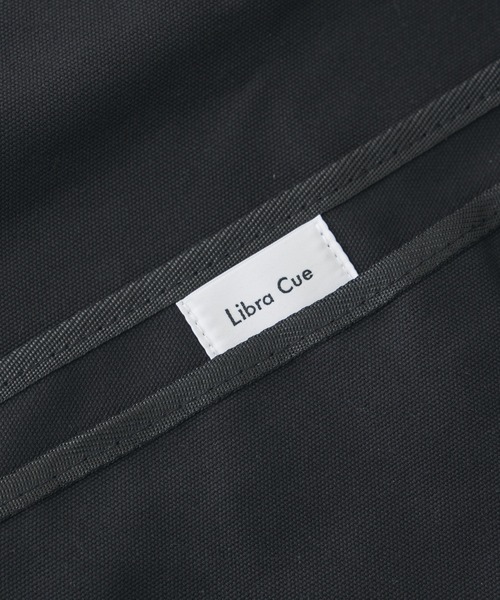 Libra Cue(リブラ キュー)の「“ポストマンショルダーバッグ” A4サイズ収納可能、軽くデイリーに使えるショルダーバッグ(ショルダーバッグ・レディース・ブラック/アイボリー・FREE)」の22枚目の写真