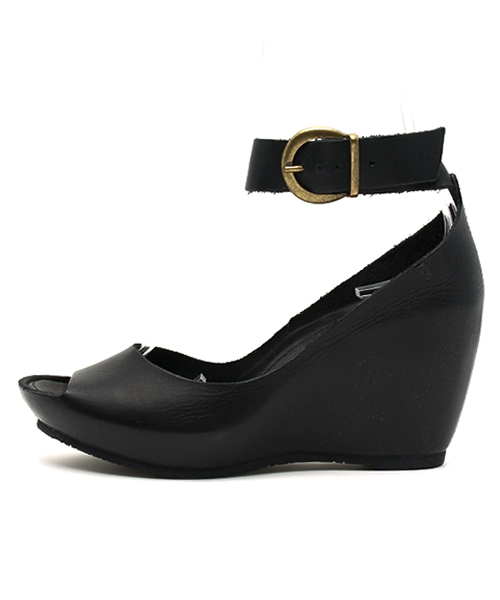 ROSE BUD（ローズバッド）の「(ROSE BUD)553-3347 LEATHER SANDAL（サンダル・レディース・ブラック/ブラウン/ベージュ系その他・39/35/37/36/38）」の11枚目の写真