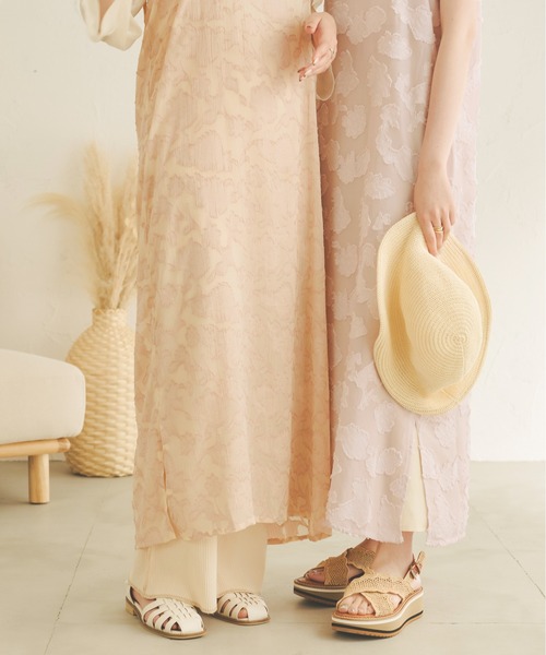 Ambre Neige(アンブルネージュ)の「オパールシアーキャミワンピース/【WEB/EC限定商品】(ワンピース・レディース・ブラック/ライトピンク/ライトベージュ・FREE)」の12枚目の写真