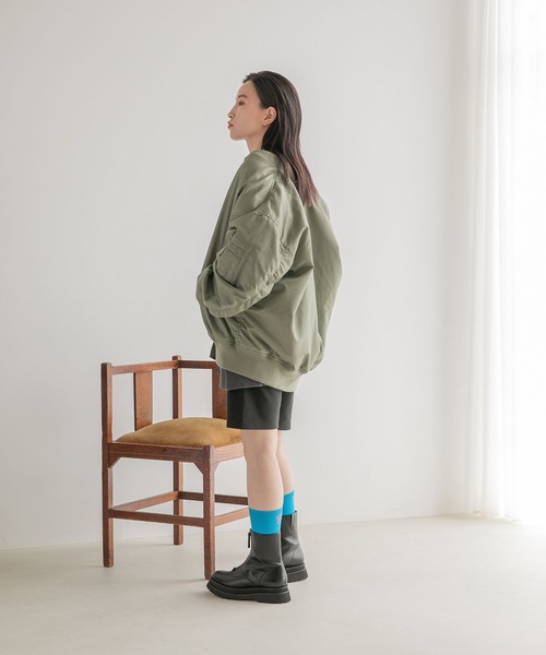 LOWRYS FARM（ローリーズファーム）の「ボリュームＭＡ－１　342767（MA-1・レディース・ブラック/ベージュ/カーキ・FREE）」の16枚目の写真