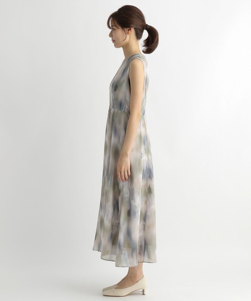 Andemiu(アンデミュウ)の「アブストラクトガラワンピース125645(ワンピース・レディース・グレー/ピンク・FREE)」の17枚目の写真