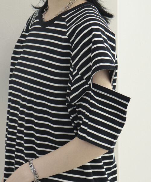 fredy emue(フレディエミュ)の「カットアウトボーダーTシャツ(Tシャツ/カットソー・レディース・ホワイト系その他/ブラック系その他/グリーン系その他・38)」の14枚目の写真