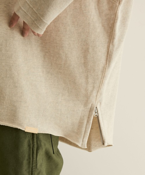 AMERICANA（アメリカーナ）の「【Americana for SALON】[ご好評につき追加決定！]別注サイドジップロゴスウェット（スウェット・レディース・グレー/オフホワイト/ブラウン・FREE）」の12枚目の写真