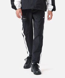 F.C.Real Bristol（エフシーレアルブリストル）の「SIDE LINE