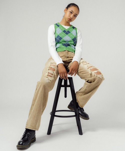 Ressaca(レサーカ)の「ショート丈 Vネック アーガイルチェック柄 ノースリーブニットベスト(ベスト・レディース・ネイビー/ブラウン/グリーン/ブルー/グレー・S/M/L)」の18枚目の写真