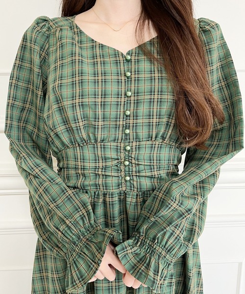 MIIA（ミーア）の「パフスリーブチェックマキシワンピース（ワンピース・レディース・ブラウン/グリーン/モカ・FREE）」の4枚目の写真