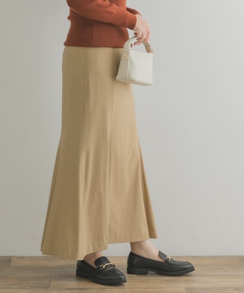 F by ROSSO(エフバイロッソ)の「F by ROSSO ストレッチマーメイドスカート(スカート・レディース・ダークブラウン/ベージュ・38/36)」の17枚目の写真
