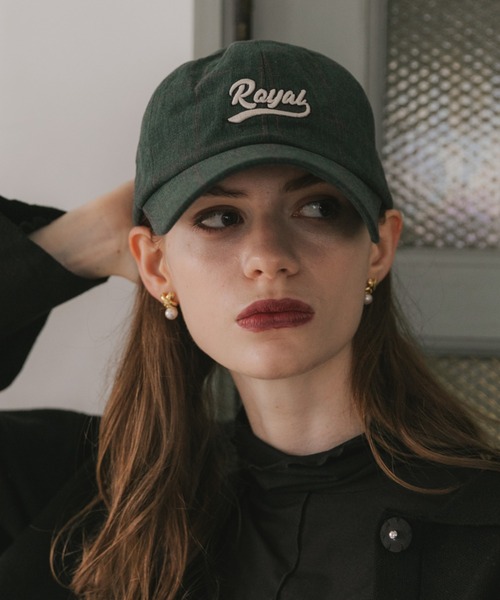 Cheek(チーク)の「ロゴキャップ(キャップ・レディース・ベージュ/レッド/グリーン/チャコールグレー・FREE)」の13枚目の写真