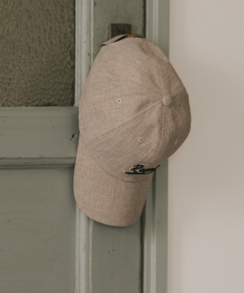 Cheek(チーク)の「ロゴキャップ(キャップ・レディース・ベージュ/レッド/グリーン/チャコールグレー・FREE)」の7枚目の写真