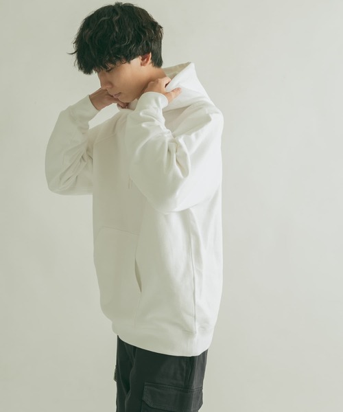 FORK&SPOON（フォークアンドスプーン）の「FORK&SPOON　OE裏毛スウェットフーディー（パーカー・メンズ・ホワイト/ネイビー/オレンジ・4/5）」の5枚目の写真