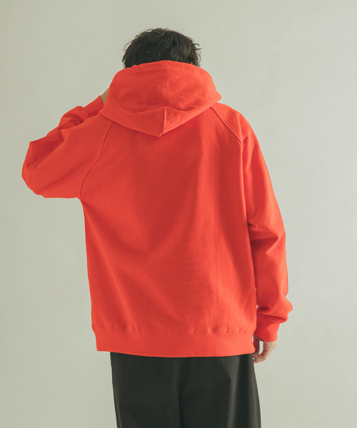 FORK&SPOON（フォークアンドスプーン）の「FORK&SPOON　OE裏毛スウェットフーディー（パーカー・メンズ・ホワイト/ネイビー/オレンジ・4/5）」の22枚目の写真