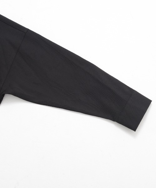 ililil（イルイルイル）の「『ililil/イルイルイル』チェーン付きオーバーサイズブラックシャツ（シャツ/ブラウス・レディース・ブラック・FREE）」の10枚目の写真