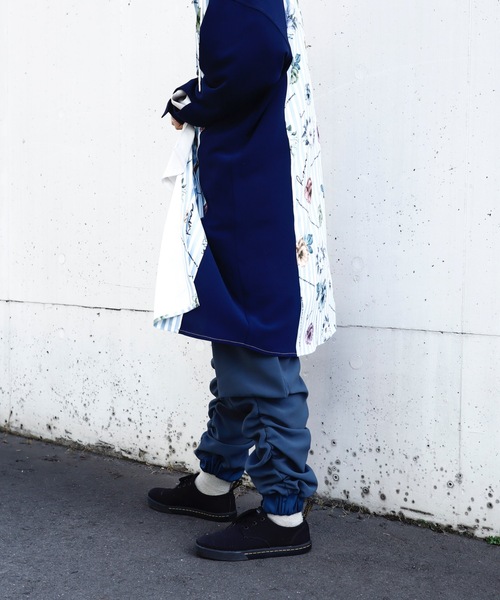 rovtski(ロフトスキー)の「SHARE ROOMSRIB ROOM PANT/シェアルーム リブルームパンツ(カーゴパンツ・レディース・ネイビー/ブルー・FREE)」の18枚目の写真