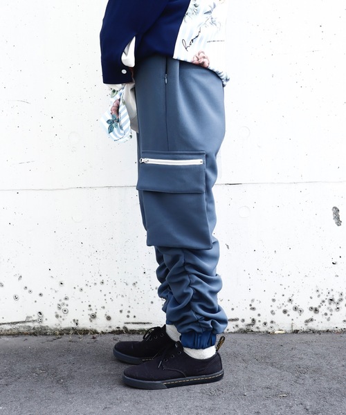 rovtski(ロフトスキー)の「SHARE ROOMSRIB ROOM PANT/シェアルーム リブルームパンツ(カーゴパンツ・レディース・ネイビー/ブルー・FREE)」の5枚目の写真