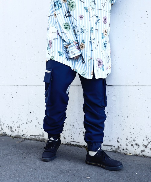 rovtski(ロフトスキー)の「SHARE ROOMSRIB ROOM PANT/シェアルーム リブルームパンツ(カーゴパンツ・レディース・ネイビー/ブルー・FREE)」の14枚目の写真