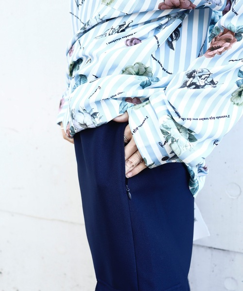 rovtski(ロフトスキー)の「SHARE ROOMSRIB ROOM PANT/シェアルーム リブルームパンツ(カーゴパンツ・レディース・ネイビー/ブルー・FREE)」の7枚目の写真