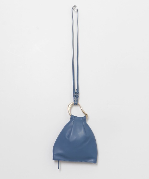 URBAN RESEARCH（アーバンリサーチ）の「LE VERNIS　リングミニショルダーM（ショルダーバッグ・レディース・ブラック/ベージュ/ブルー・-）」の13枚目の写真