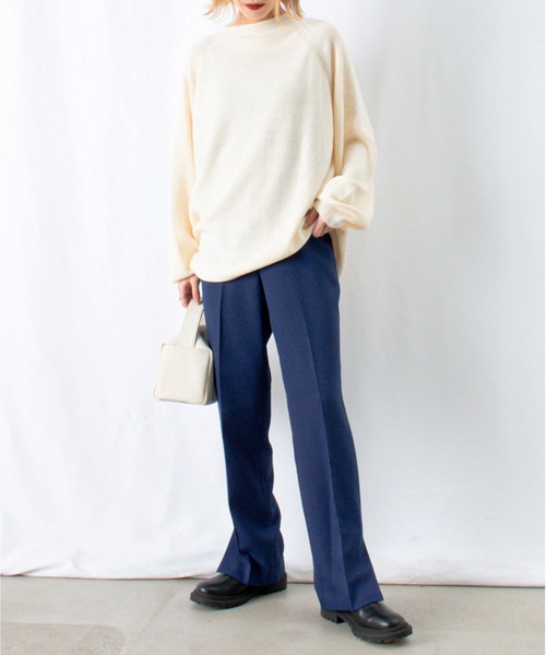 LUCA/LADY LUCK LUCA(ルカ/レディラックルカ)の「LC/LLL パウダースリットテーパードパンツ(スラックス・レディース・ダークブルー/ライトグレー・36(S)/38(M))」の6枚目の写真