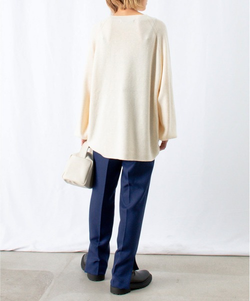 LUCA/LADY LUCK LUCA(ルカ/レディラックルカ)の「LC/LLL パウダースリットテーパードパンツ(スラックス・レディース・ダークブルー/ライトグレー・36(S)/38(M))」の9枚目の写真