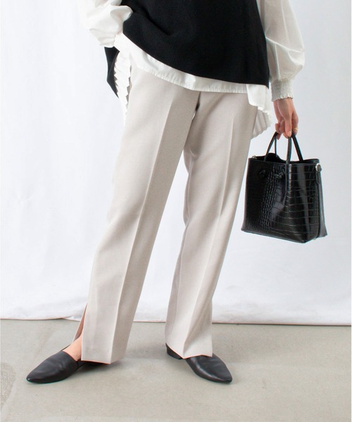 LUCA/LADY LUCK LUCA(ルカ/レディラックルカ)の「LC/LLL パウダースリットテーパードパンツ(スラックス・レディース・ダークブルー/ライトグレー・36(S)/38(M))」の11枚目の写真