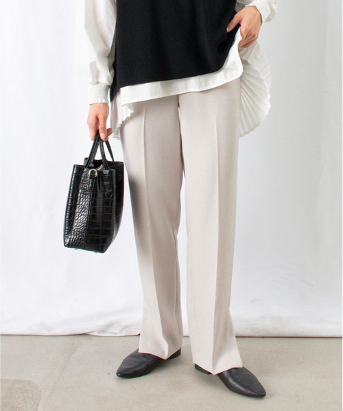 LUCA/LADY LUCK LUCA(ルカ/レディラックルカ)の「LC/LLL パウダースリットテーパードパンツ(スラックス・レディース・ダークブルー/ライトグレー・36(S)/38(M))」の12枚目の写真