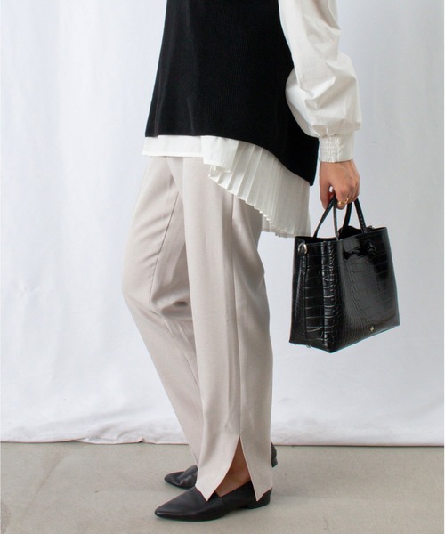 LUCA/LADY LUCK LUCA(ルカ/レディラックルカ)の「LC/LLL パウダースリットテーパードパンツ(スラックス・レディース・ダークブルー/ライトグレー・36(S)/38(M))」の13枚目の写真