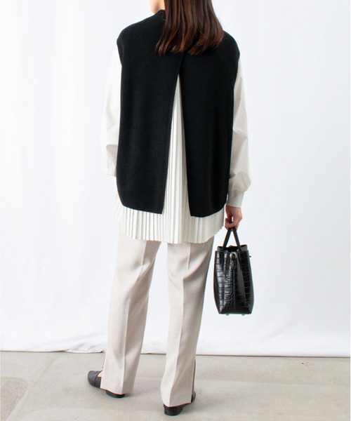 LUCA/LADY LUCK LUCA(ルカ/レディラックルカ)の「LC/LLL パウダースリットテーパードパンツ(スラックス・レディース・ダークブルー/ライトグレー・36(S)/38(M))」の17枚目の写真