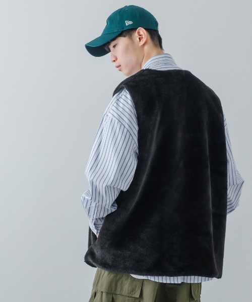 improves（インプローブス）の「オーバーサイズ ファーベスト（ベスト・メンズ・ブラック/ブラウン・LARGE/MEDIUM）」の4枚目の写真
